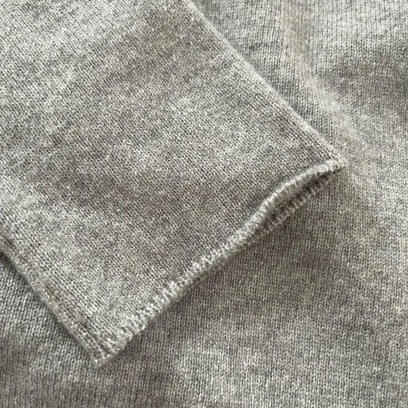 FABIANA FILIPPI Gray & Cream Turtleneck Sweater, Size Small/42 IT - Picture 14 of 15